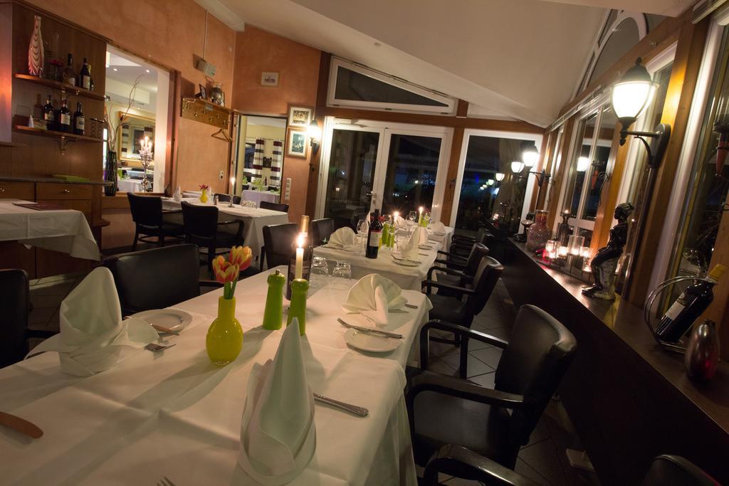 Hotel Parqeo Im A66 Gelnhausen Kültér fotó