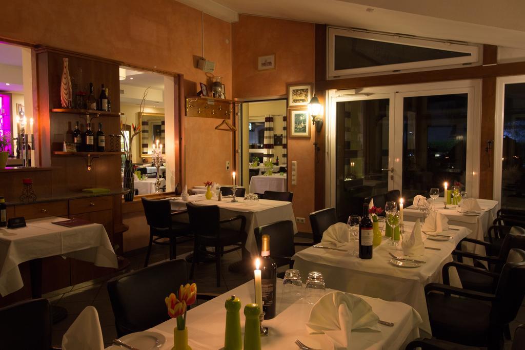 Hotel Parqeo Im A66 Gelnhausen Kültér fotó