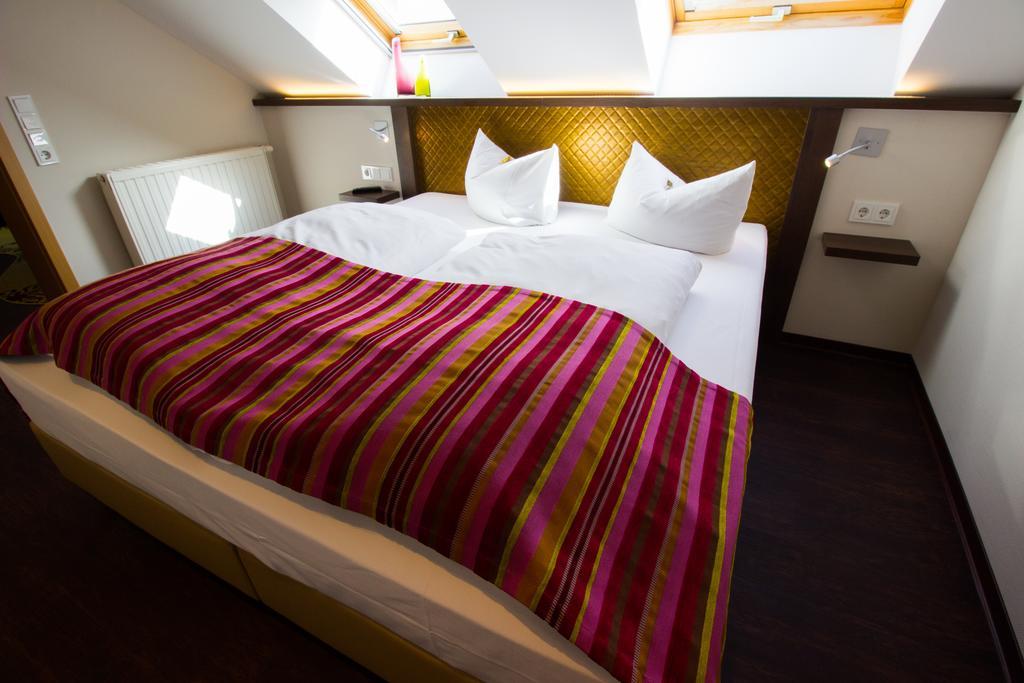 Hotel Parqeo Im A66 Gelnhausen Kültér fotó