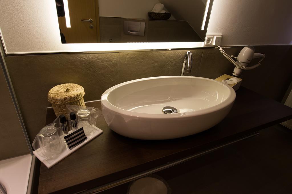 Hotel Parqeo Im A66 Gelnhausen Kültér fotó