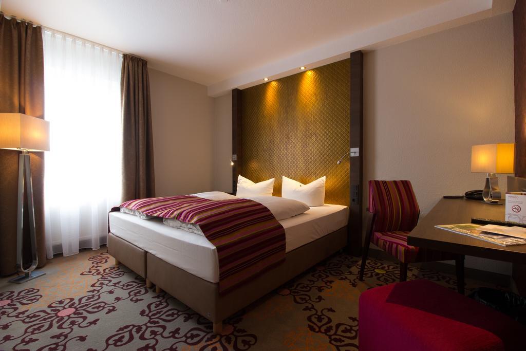 Hotel Parqeo Im A66 Gelnhausen Kültér fotó